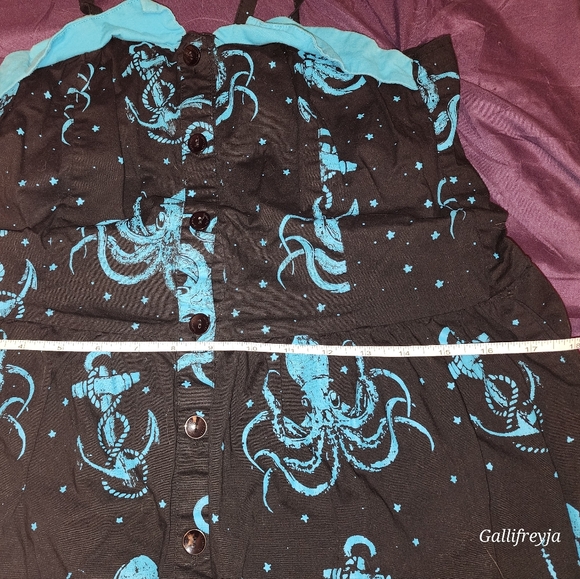 Black and Blue Octopus Print Dress - Picture 6 of 6